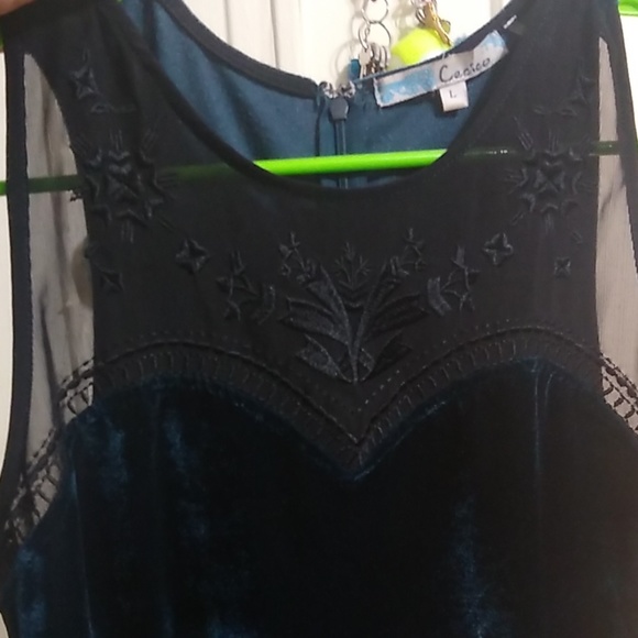 Velvet Dress Large Blueish/Greenish - Picture 2 of 4